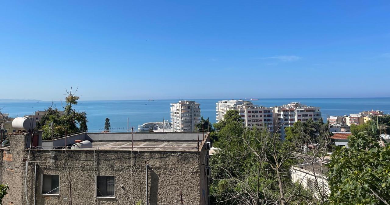 Nostalgic Sea View Apartments Durrës Exteriör bild